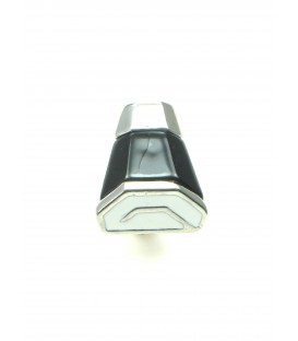 Mooie zwart met witte clip oorbellen