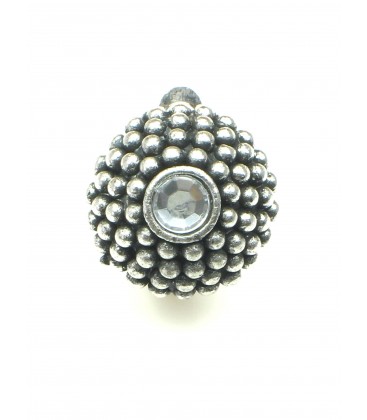 Ronde zilverkleurige metalen oorclips met strass steen
