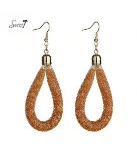 Goudkleurige oorbellen met strass steentjes in mesh