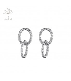 Zilveren oorhangers van 2 ringen en een gedraaid motief (925)