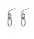 mooie zilverkleurige oorhangers met een gedraaid patroon |de lengte van de oorbel is 2.30 cm bij 0.90 cm