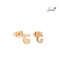 Rosegoudkleurige oorstekers letter G