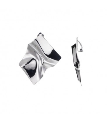 Zilverkleurige grote oorclips met een golvend patroon (7,2 cm)