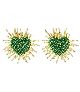 groene harten oorbellen met goudkleurige staafjes