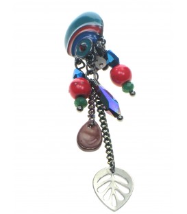 Groen blauwe oorclips met kleine bedeltjes en kralen