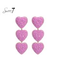 Roze harten oorhangers met goudkleurige randen
