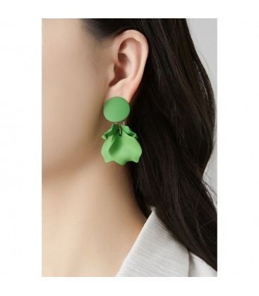 Oorclips wit met leuke hangertjes