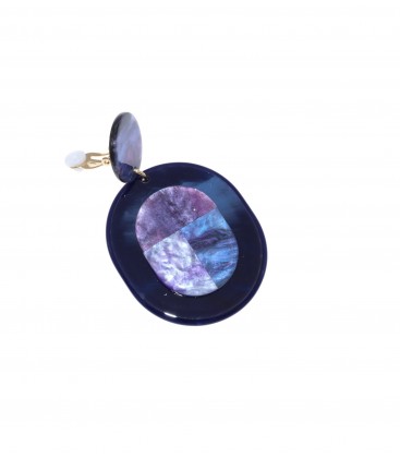 Paars gekleurde oorclips met een donker blauw rand