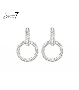 Oorbellen zilverkleurig gevuld met glas steentjes