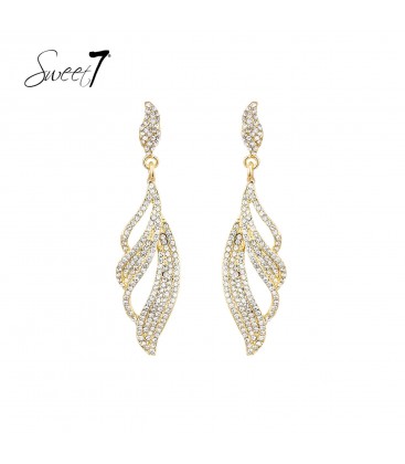 Oorbellen goudkleurig in de vorm van sierlijk blad