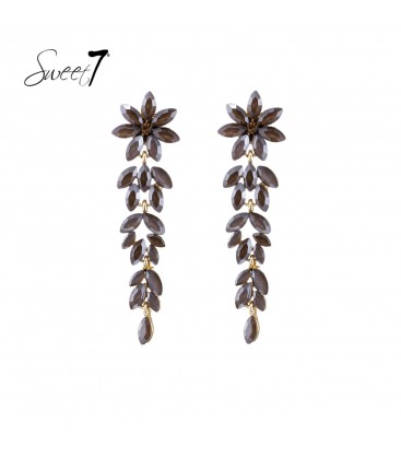 Oorbellen met bruine kristallen en goudkleurige accenten