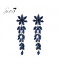 Oorbellen blauw met bloemdesign en bladstructuur