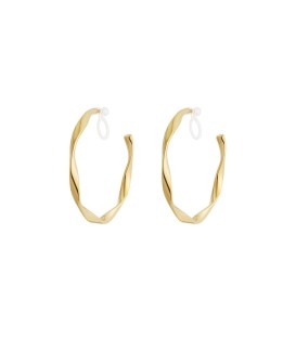 Goudkleurige oorclips met een gedraaide ring en een kunststof clipje