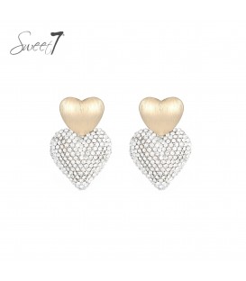 Oorbellen goudkleurig met dubbele hartvorm en heldere steentjes