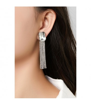 Oorclips zilverkleurige met strengen en heldere strass steentjes