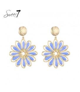 Oorbellen met blauwe bloem en goudkleurige rand