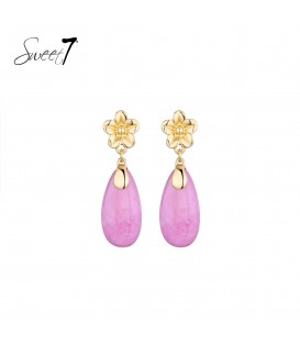 Oorbellen roze met een romantische bloemvorm