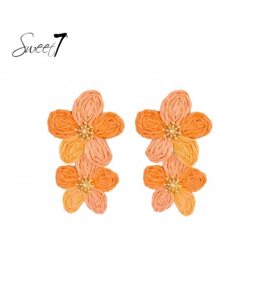Oorbellen met oranje bloemen en goudkleurige details