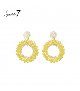 Oorbellen gele kralen ronde hanger goudkleurig oorstukje