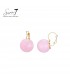 Oorbellen met roze bol en goudkleurige sluiting Klaphaak
