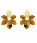Oorclips met bruine bloem bladeren en goudkleurige details