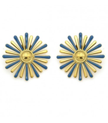 Oorclips met blauw en goudkleurig bloemdesign.